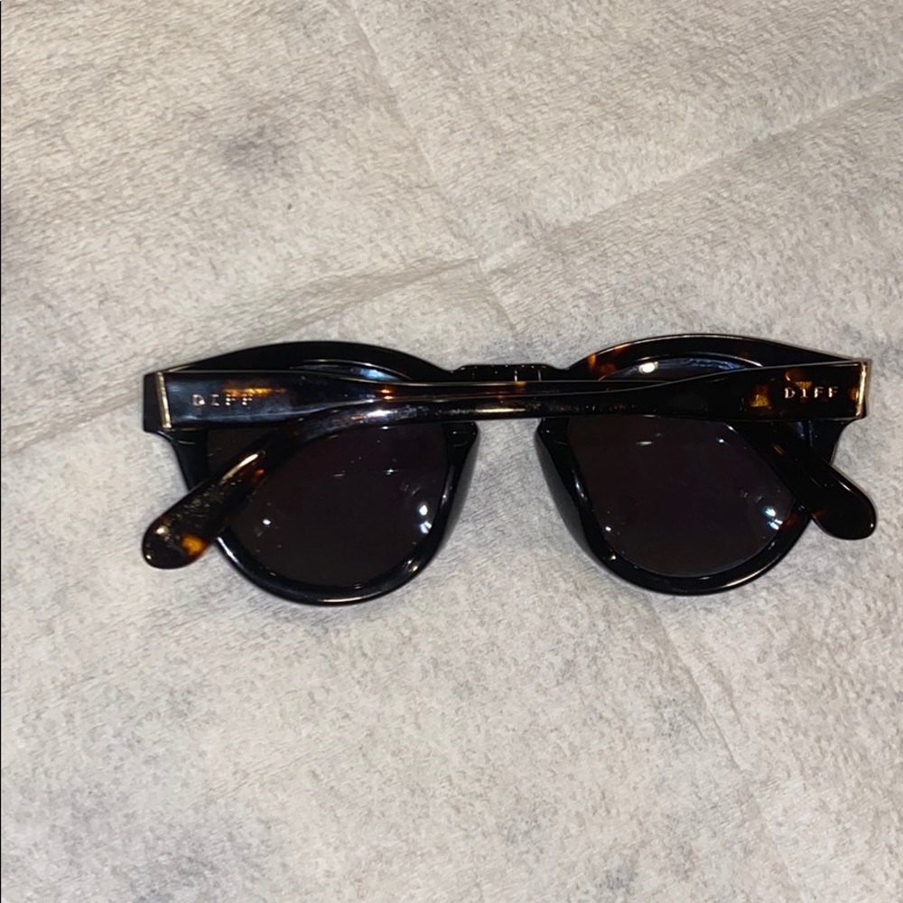 Diff Sunglasses - image 4